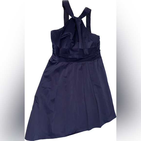 David’s Bridal Navy Blue Formal Y neck Short Bridesmaid Dress | Dress 18 - Picture 4 of 8